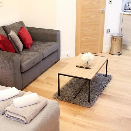 Executive Bright And Airy Studio Apartment In Sydenham لندن المظهر الخارجي الصورة